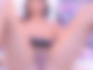 EvelynBlacke's Live Sex Cam Show