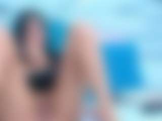 EvelynBlacke's Live Sex Cam Show