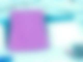 Live cam show with EvelynBlacke - Skinny on Cam Slut