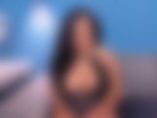 Live cam show with liahglow - Shower on Lustler