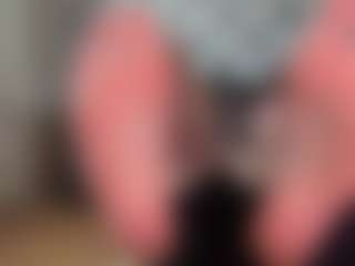 tomasdickpick's Live Sex Cam Show