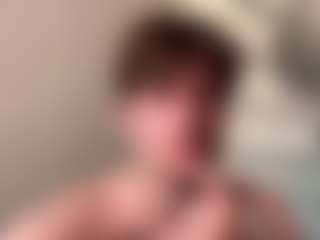 Live cam show with tomasdickpick - No Smoking on Cam Slut