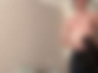 tomasdickpick's Live Sex Cam Show