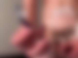 tomasdickpick's Live Sex Cam Show