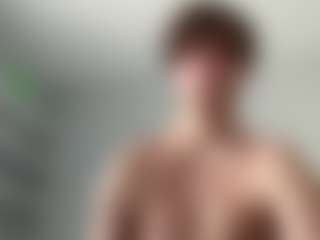 Live cam show with tomasdickpick - Tease on Camsoda
