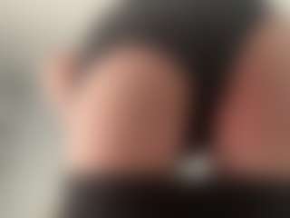 tomasdickpick's Live Sex Cam Show