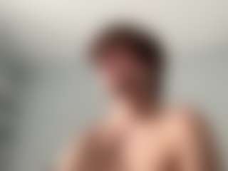 tomasdickpick's Live Sex Cam Show