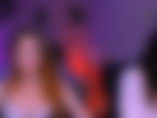 Live cam show with angie-foxy1 - Striptease on SpunkLive
