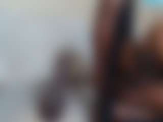 Show in cam erotica live di FemboyJ