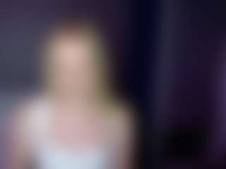 Live cam show with HazyLuna - Dirty Talk on Adult Interactions