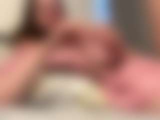 Live cam show with Lana - Hairy Pussy on https://playwithruby.com