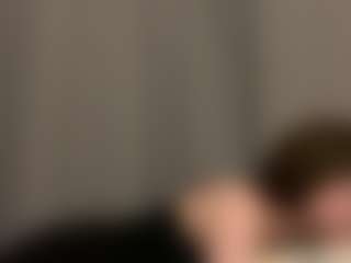 Live cam show with Lana - Green Eyes on Streamer API