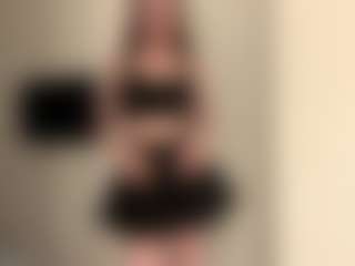 Lana's Live Sex Cam Show