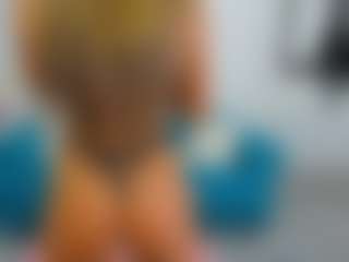 Live cam show with KathyEvy - Trimmed Teen (18+) on Soda Cam