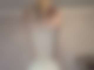 Show in cam erotica live di Ariel