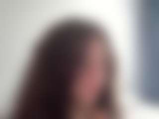 Live cam show with Anna - Public on Livezox