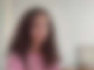 Live cam show with Anna - Smoke on madthumbs