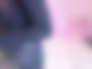 Live cam show with Elly-Blo0m - Slap on Mixed Magazine Live