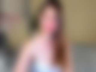Live cam show with Elly-Blo0m - Sweet on TeamSkeetLive