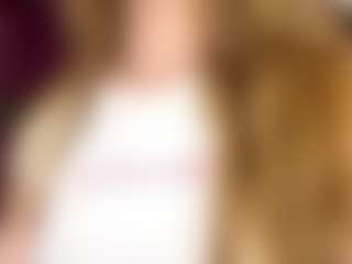Live cam show with Aphrodite - Body Massage on Camsoda