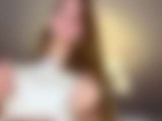 Live cam show with Aphrodite - Cute on Camsoda