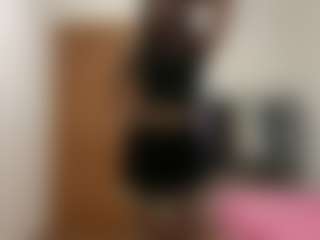 Live cam show with Rina - Young Adult on Streamer API