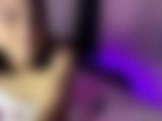 Live cam show with Mary - Solo on Camsoda