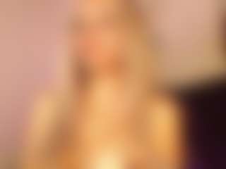 Misshazel69's Live Sex Cam Show