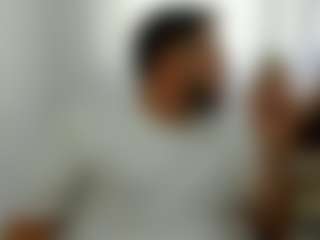 Spettacolo in cam dal vivo con Officeseduce - Dutch su Camsoda