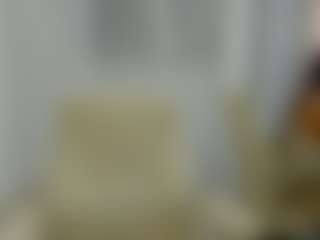 Live-Cam-Show mit Officeseduce - Brown Eyes auf Camsoda