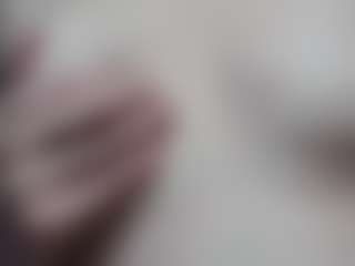 TrixieVibeQueen's Live Sex Cam Show