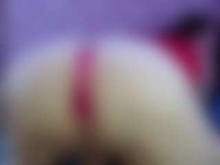 TrixieVibeQueen's Live Sex Cam Show