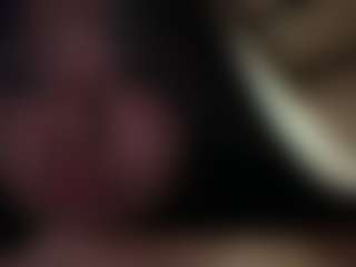 Live cam show with Nelly - Orgasm on Milfs Live