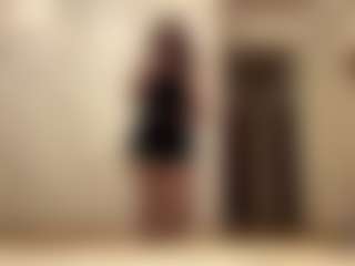 Live cam show with Nelly - Body Massage on Camming Site