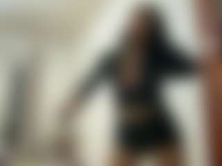 Live cam show with Nelly - Teen (18+) on liverealitysex.com