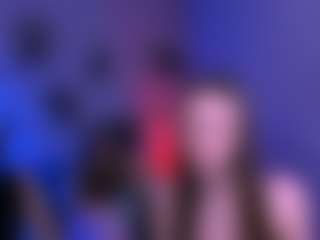 Live cam show with bella-dorn1 - Spank on CamClone