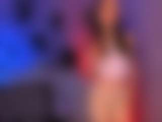 Live cam show with bella-dorn1 - No Smoking on Camsoda