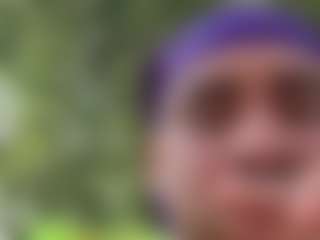berniece31730's Live Sex Cam Show