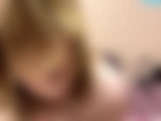 Live cam show with GiseleMemmer - Facial on CamClone