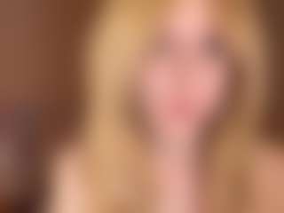 Pokaz na żywo z GiseleMemmer - Strip Blonde Hair na Camsoda