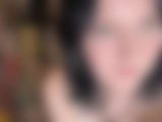 Live cam show with GiseleMemmer - College Mature on Camsoda