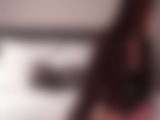 Live cam show with LaverneRm - Green Eyes on Camming Site