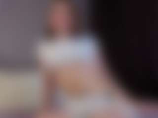 LaverneRm's Live Sex Cam Show