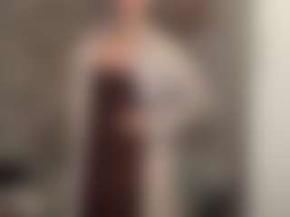 Live cam show with Lara - Smoking on Camsoda