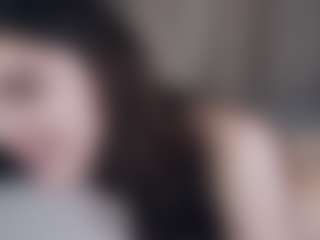 Live cam show with StephaineStreett - College on StripNow