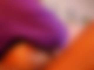 Live cam show with Victoria - Athletic Ebony on Camsoda