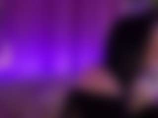 BeverlyBoobs's Live Sex Cam Show