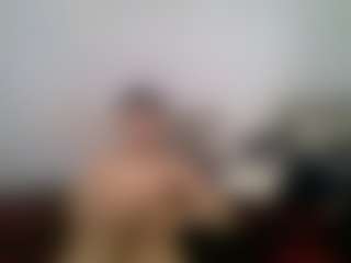 Dimusik1519's Live Sex Cam Show