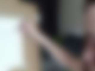 Flora's Live Sex Cam Show