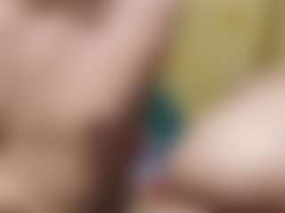 Live cam show with LiliiSan - Thick on Camsoda
